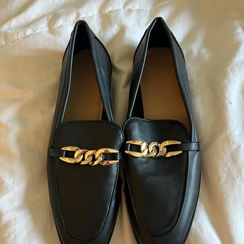 H&M black loafers brand new never worn